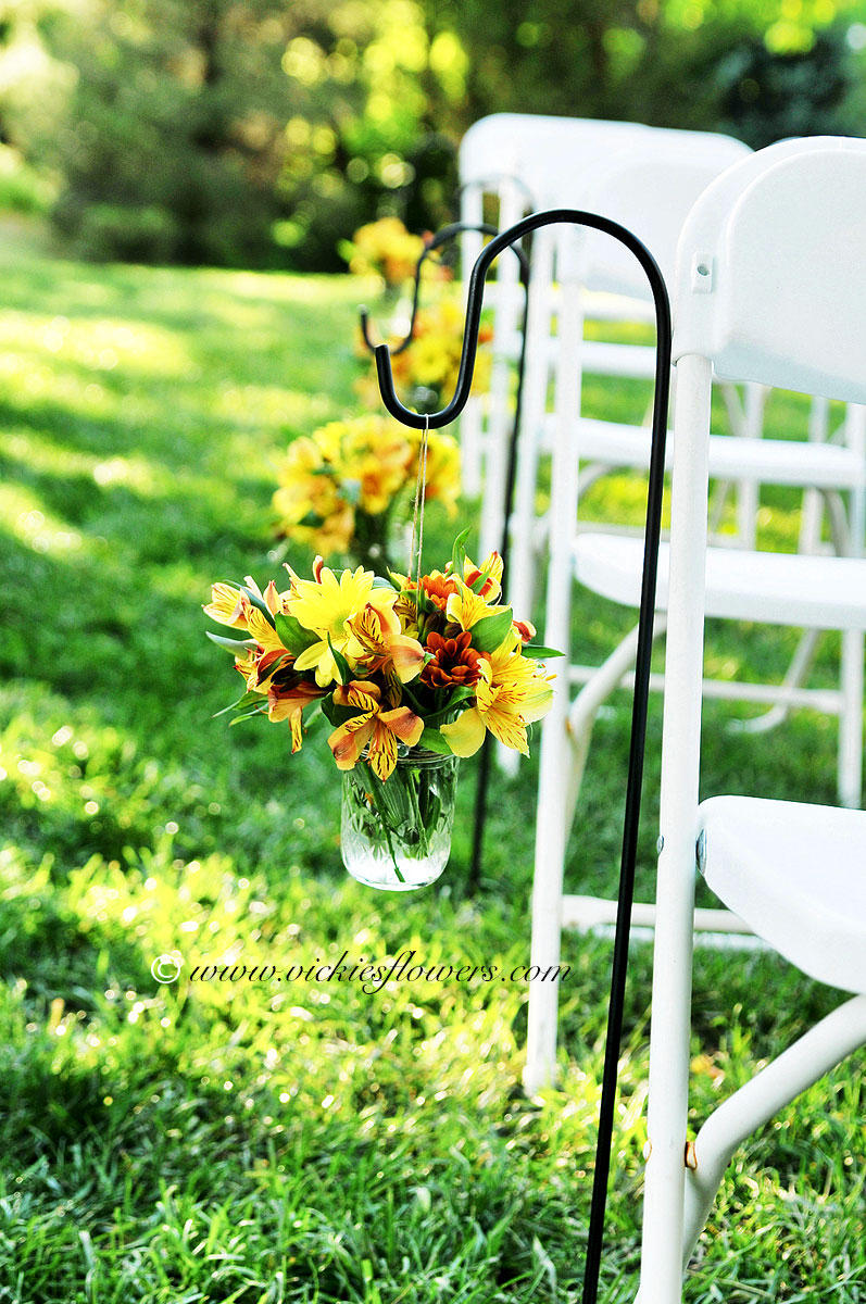 Beautiful Picture of Mums Wedding Decor