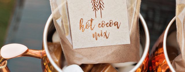 Wedding Dyi Ideas 15 Diy Wedding Favors That Even The Least Crafty Couples Can Conquer